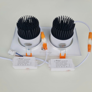 AFC 318/2 LED 12W 12 AFC 318/2 LED 12W 23